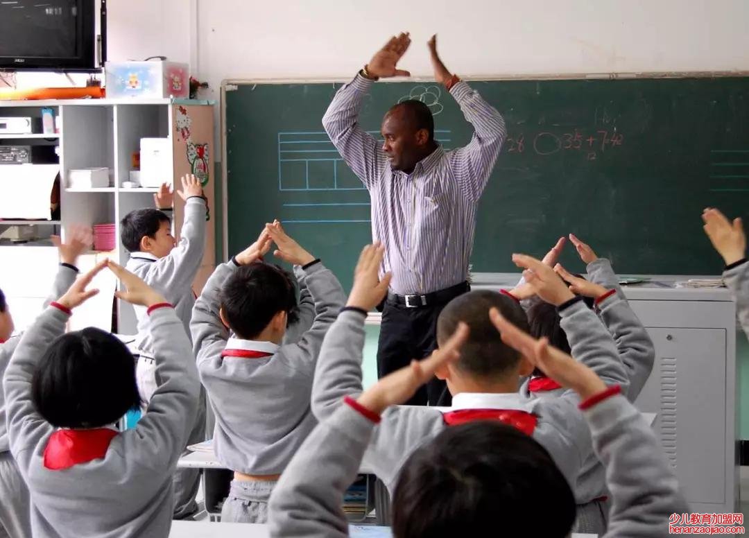 英语启蒙 | 外教vs中教，真的差这么多吗？