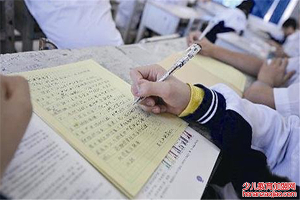 小桔灯作文培训加盟流程是什么？