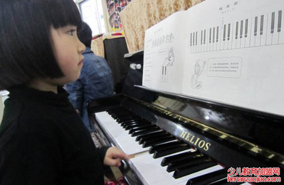 馨乐琴行——让孩子在音乐的道路上能够走的更平坦