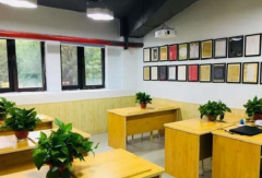​西安赵九江文化艺术培训中心是教育局批准成立的一所民办非学历教育机构