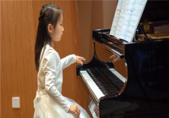 卓诣少儿音乐艺术中心——专注于3-15岁儿童钢琴教学