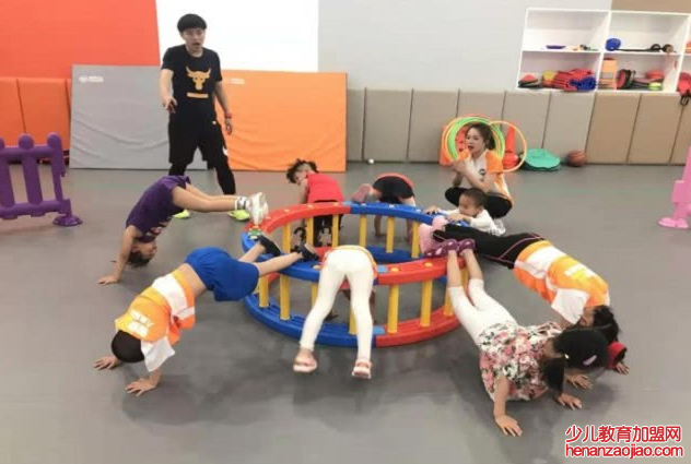 雷蒙儿童运动馆加盟