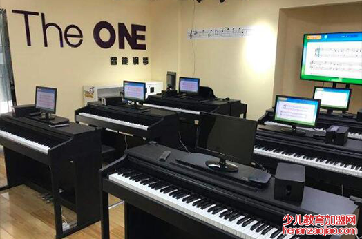 the one钢琴教室加盟费多少钱？