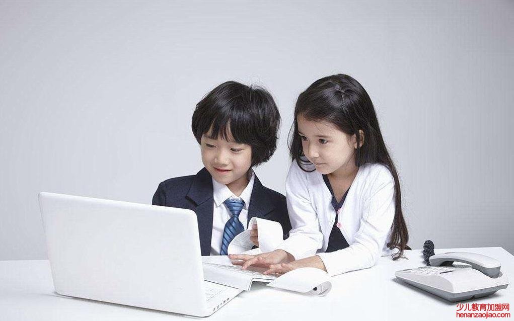 加盟少儿编程课程课堂内容有哪些？少儿编程怎么样？