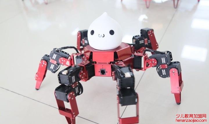 汇智机器人创客教育加盟哪家强？创客教育的课程怎么样？