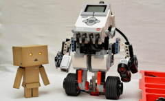 阿童木机器人教育加盟怎么样?投资收益高,轻松经营无忧！