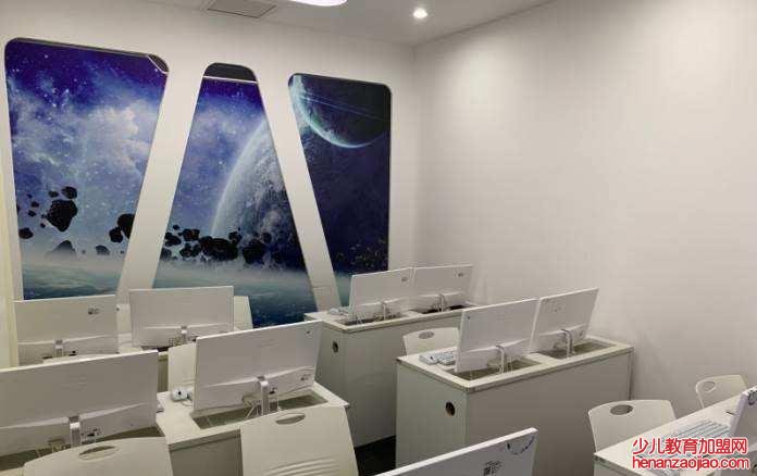 线上少儿编程加盟怎样对孩子有影响？什么是少儿编程？