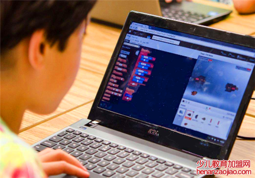 不懂编程能加盟少儿编程吗 懂培训行业管理也能行