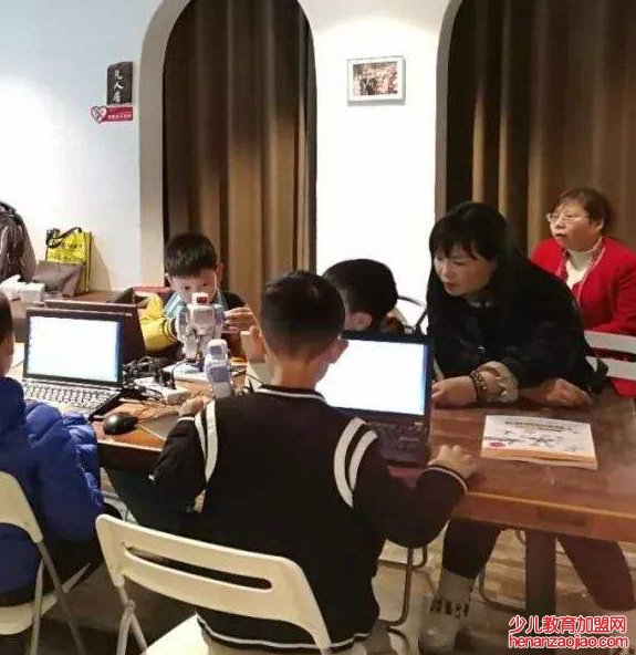 少年编程教育项目加盟