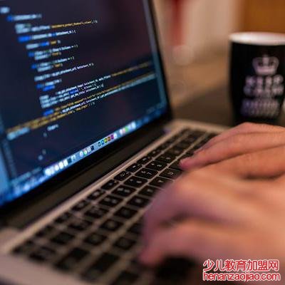 无锡阿波罗编程教育加盟