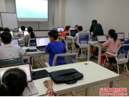 如何针对幼儿编程教育项目加盟？有哪些注意事项和条件？