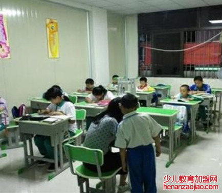 加盟幼儿编程教育网有哪些优势和加盟流程？