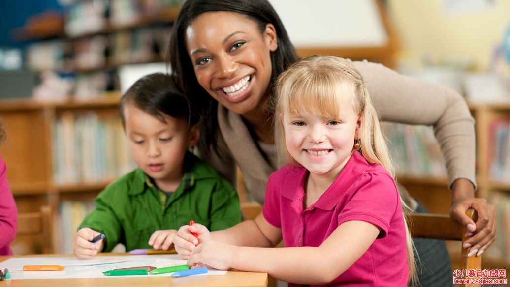 1593626706473072198.jpg part-00530-3014.jpg