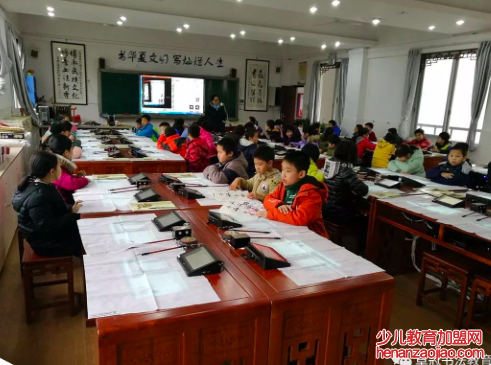 卓冠书法教育加盟怎么样？