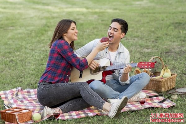 伉俪怎么读,伉俪是什么意思,为什么夫妻叫伉俪