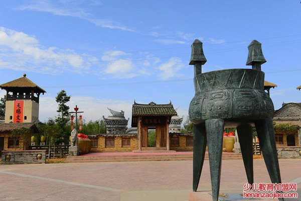 邛崃怎么读拼音是什么,邛崃在哪里,邛崃有什么好玩的