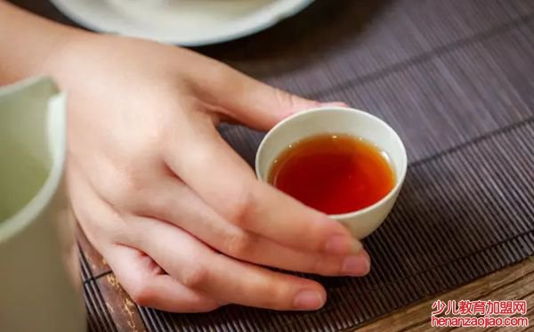 为什么喝茶会有回甘,回甘是什么意思,什么感觉