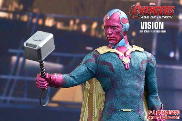 美国队长为什么能拿起雷神的锤子