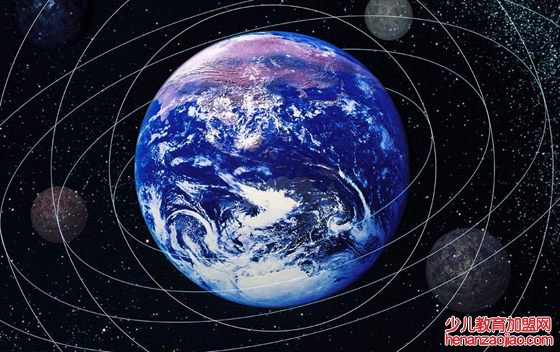 为什么木星和土星都很扁