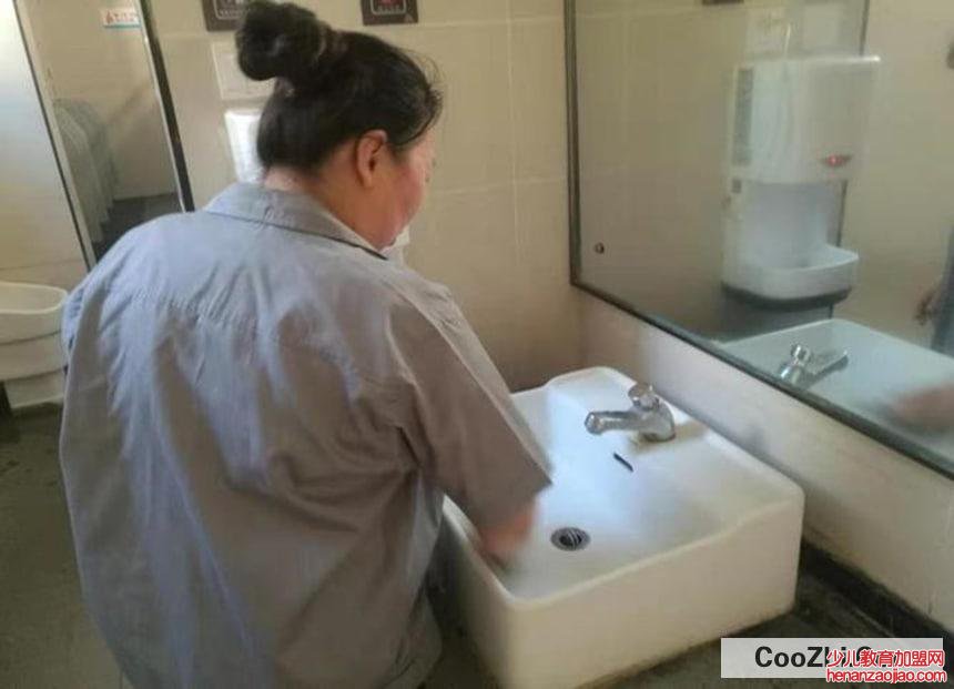 面盆保养的小技巧