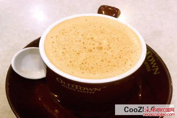白咖啡是不是白色的咖啡?