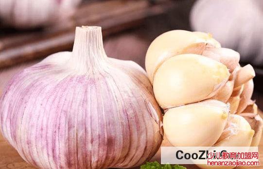 大蒜发芽了能不能吃