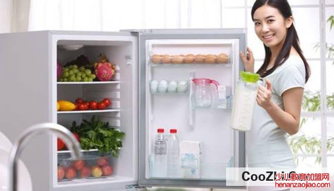 介绍电冰箱除臭味办法