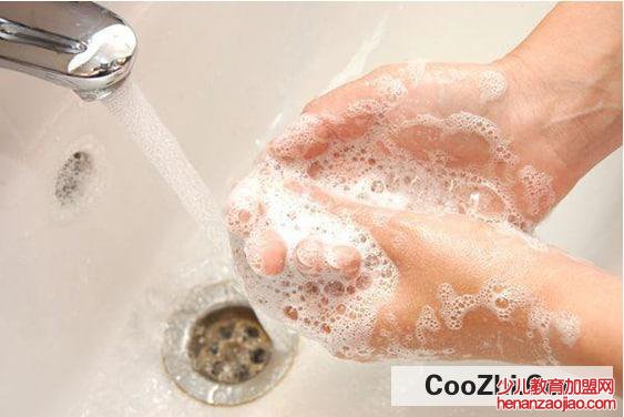 介绍正确的洗手方法