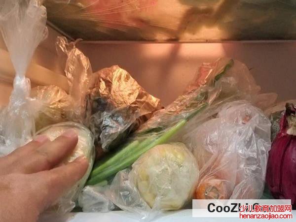 哪些食物不宜放进冰箱