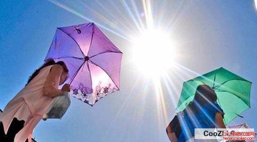 为什么今年的天气这么热