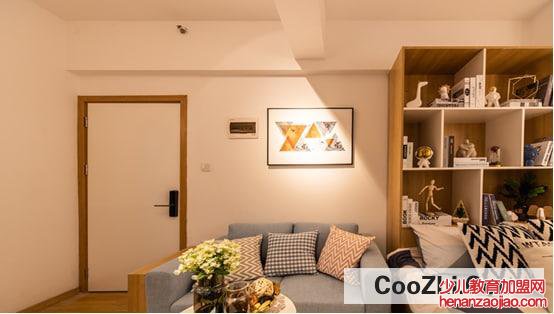 情侣租房,女友不出房租如何处理