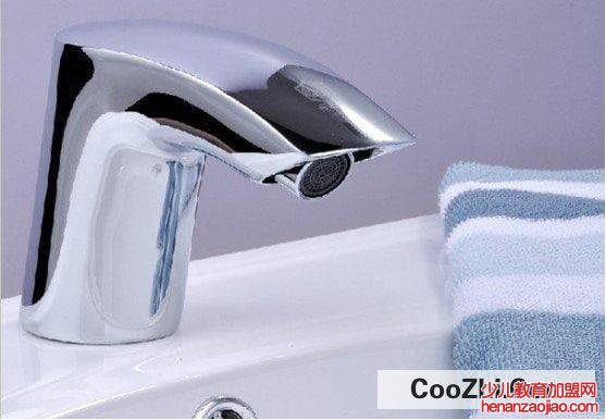 感应水龙头的清洁方法