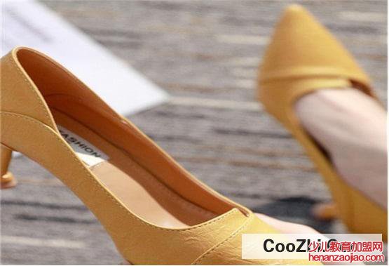 磨新鞋鞋跟有哪些小窍门