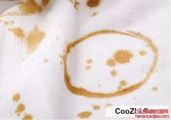 衣服上的茶渍怎么去除