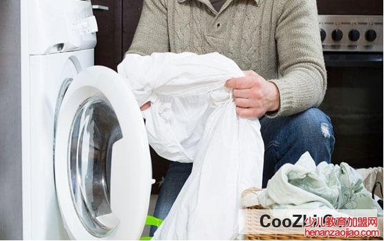 衣服上的茶渍如何去除