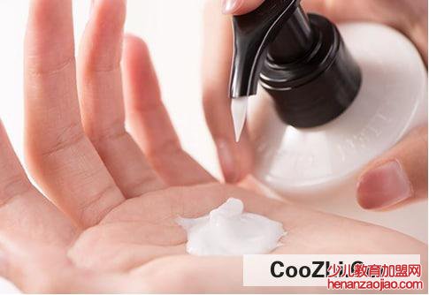 身体乳有点成结还能用吗