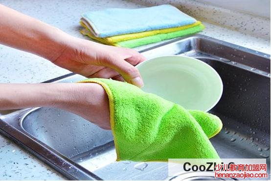 清洗厨房抹布的小窍门