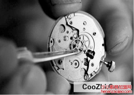 手表进水后几种简单的处理方法