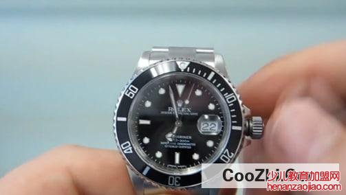 怎样去掉手表内的积水