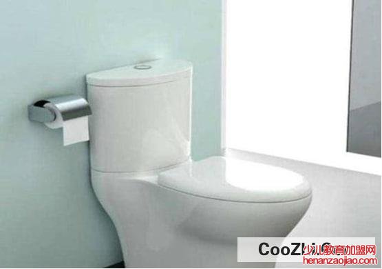 使用马桶时应注意的细节