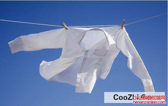 白色衣物如何洗涤