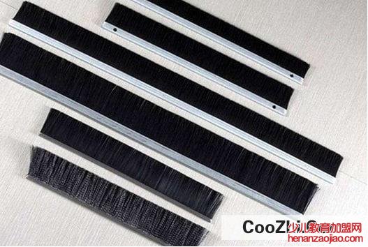 清除毛刷上的污垢窍门