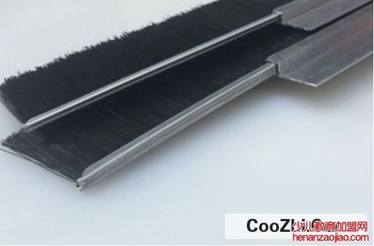 清除毛刷上的污垢窍门