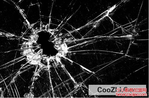 巧妙清除玻璃碎片