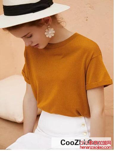 夏季服装的保养技巧