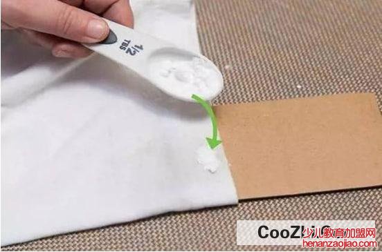 妙招巧除蛋白污渍、蛋黄渍