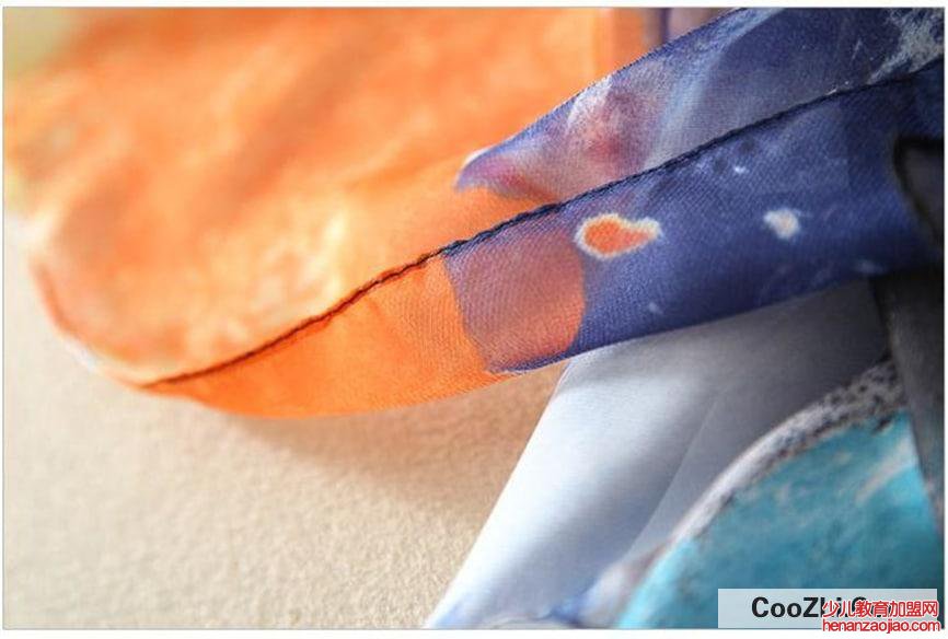 丝巾的保养方法