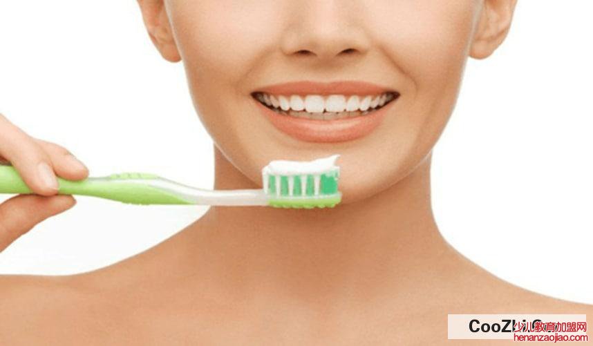 如何时刻保持口气清新