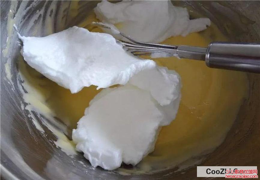 蛋清如何手动打发