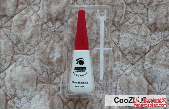 眼睫毛胶水怎么弄掉